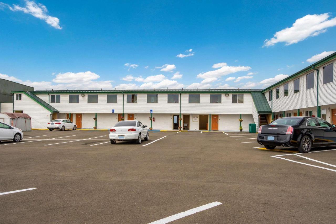 Econo Lodge Newport Exteriér fotografie