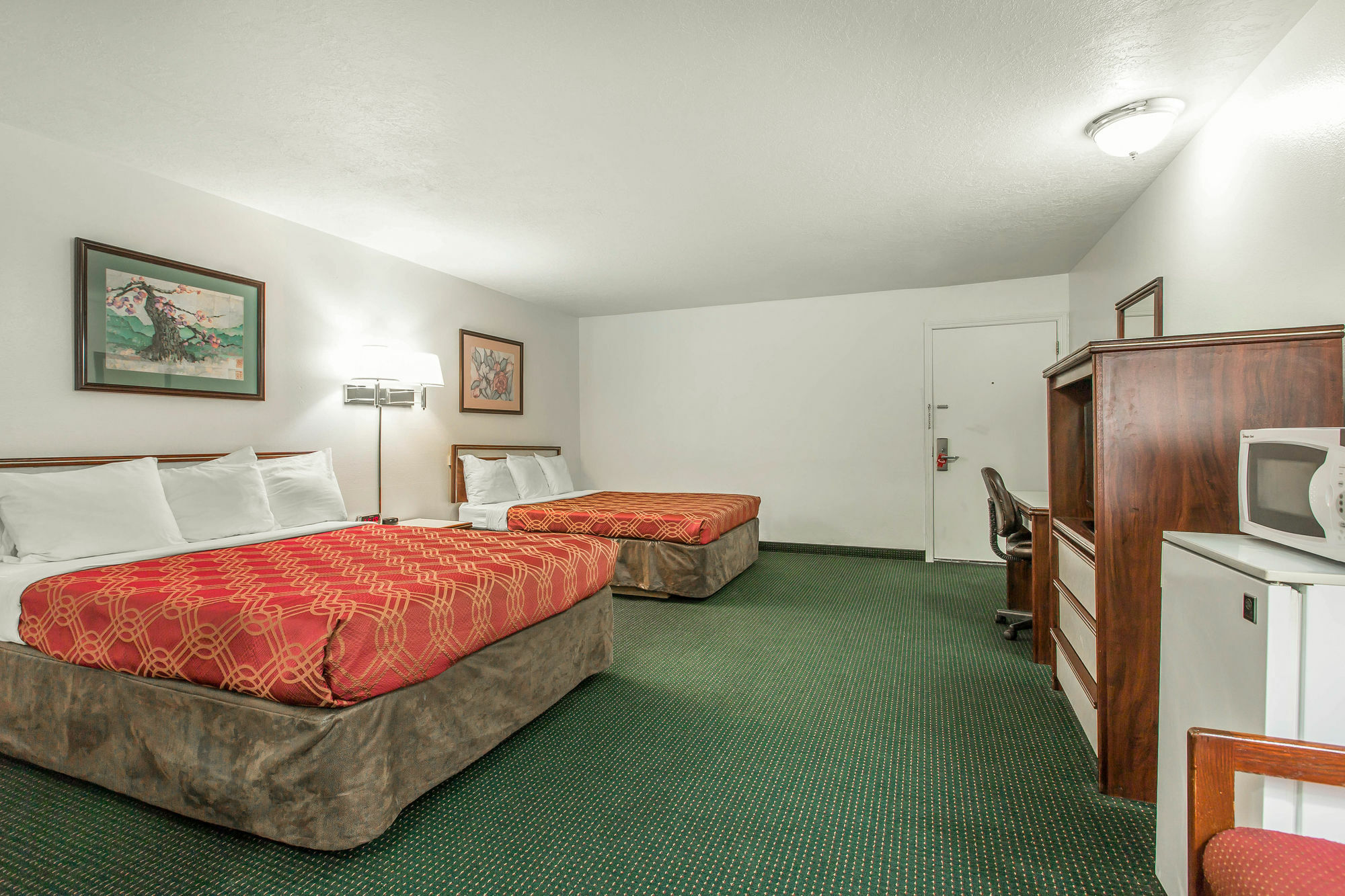 Econo Lodge Newport Exteriér fotografie